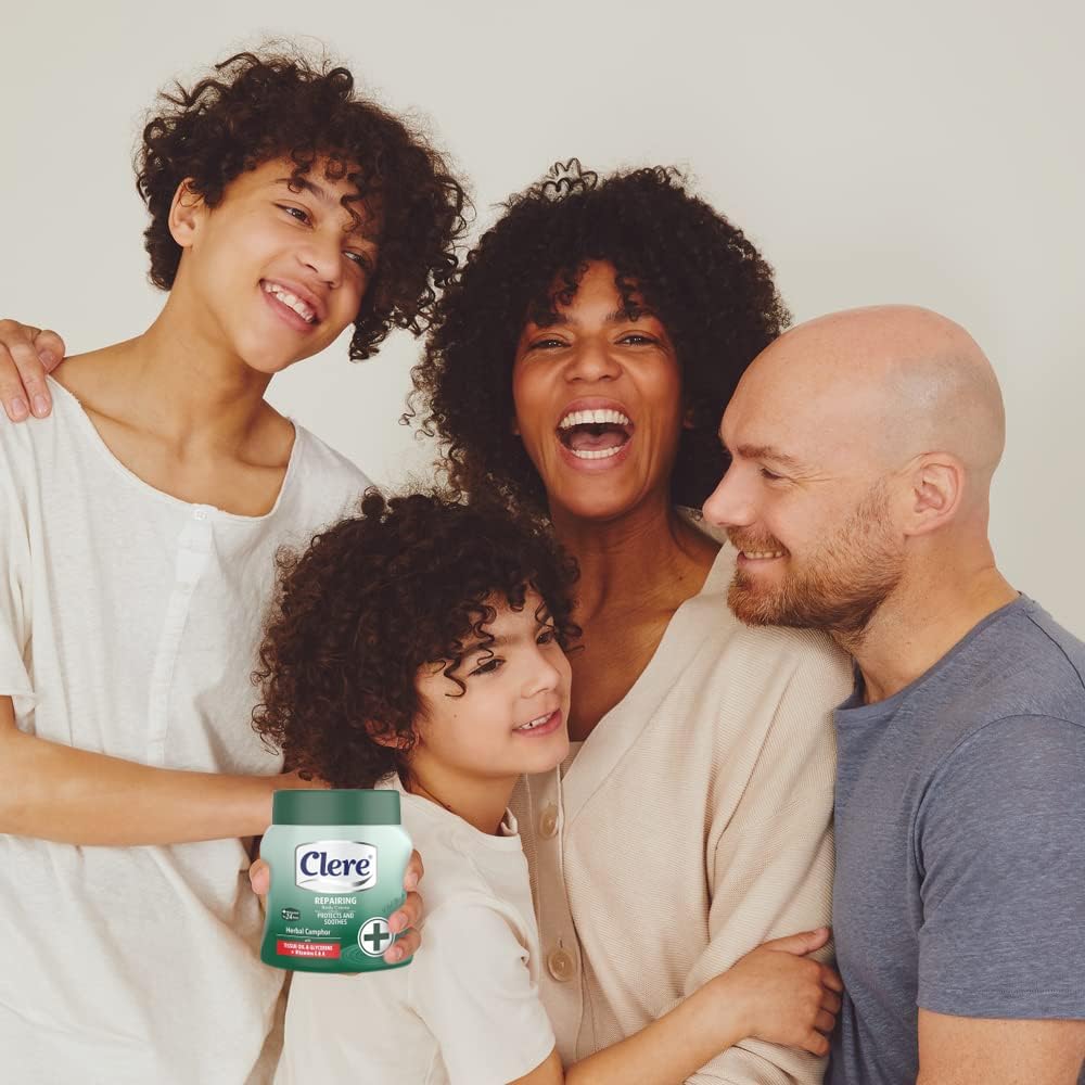 Clere Repairing Body Cream with Herbal Camphor, Tissue Oil, Glycerine, Vitamins E & A, 24-Hour Moisturisation, 500ml